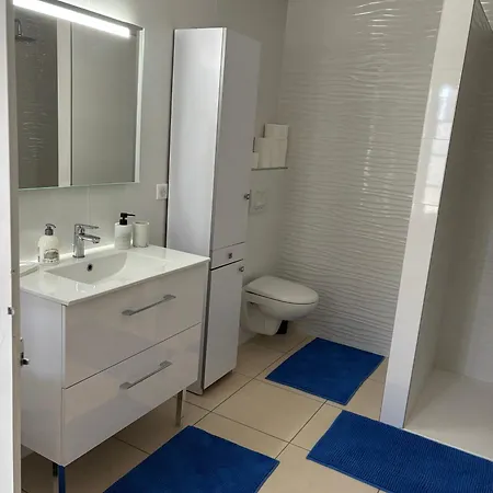 Maison Au Calme 度假居 *